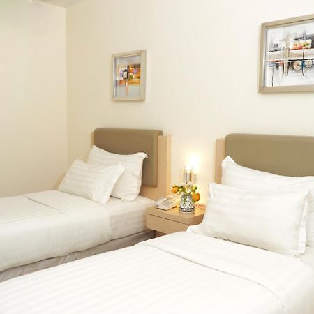 D'Primahotel Melawai - Blok M Джакарта Экстерьер фото